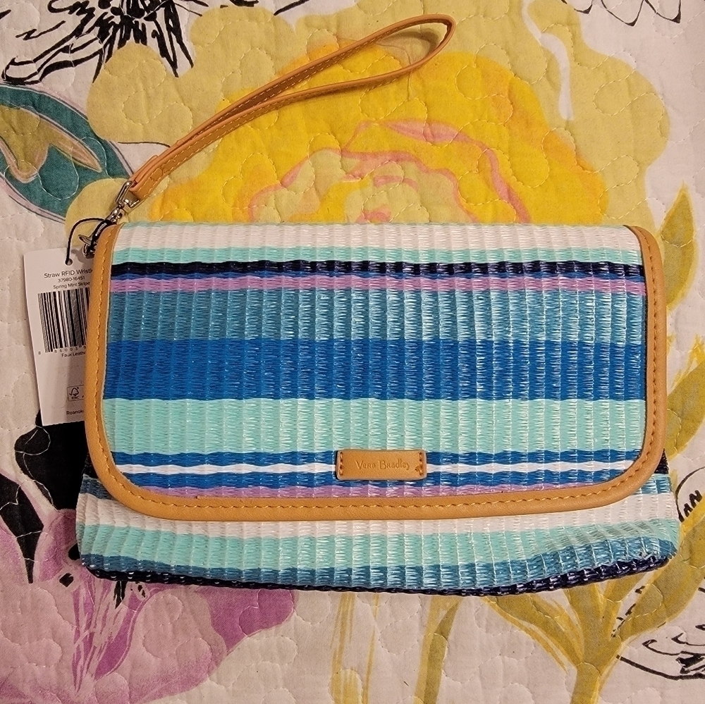 NWT Vera Bradley Straw Wristlet / Clutch